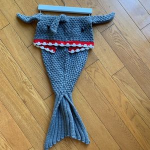 New baby shark new born outfit for pictures